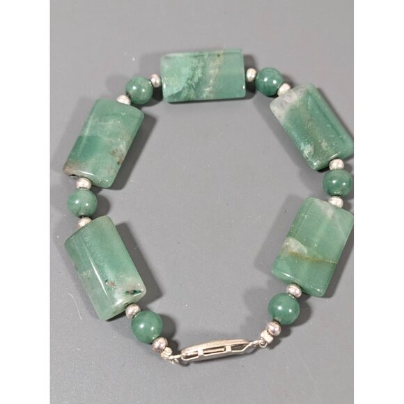Green Stone Rectangle Bead Tennis Bracelet Boho Retro 6.5" - Picture 1 of 7